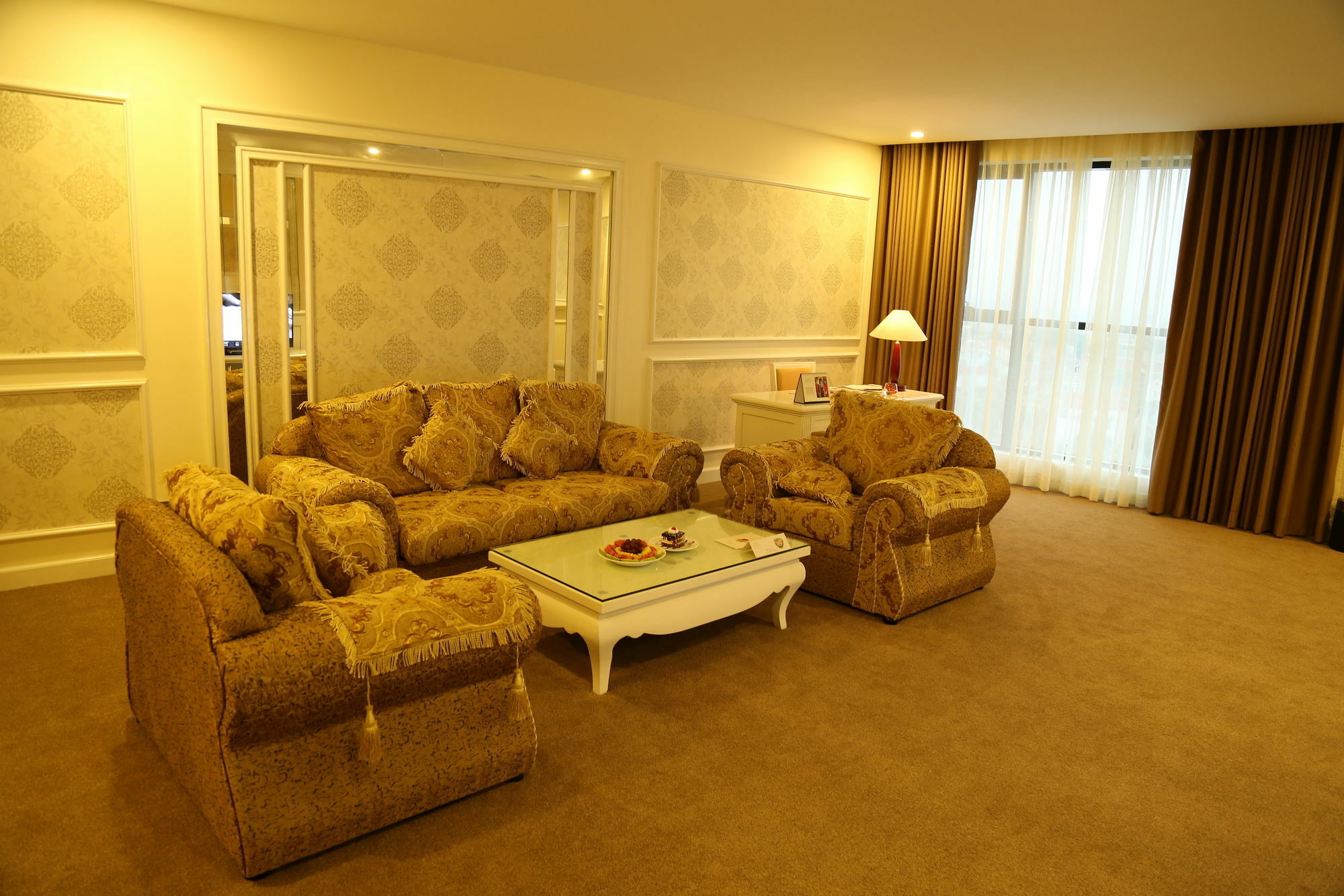 Muong Thanh Grand Quang Tri Hotel Екстериор снимка
